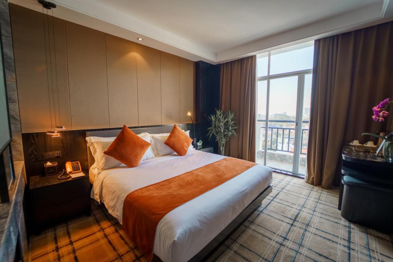Ocean Hotel 프놈펜 외부 사진